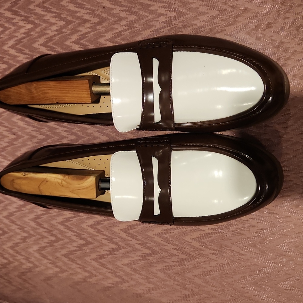 Brown White size 11 Men's slip on loafers new